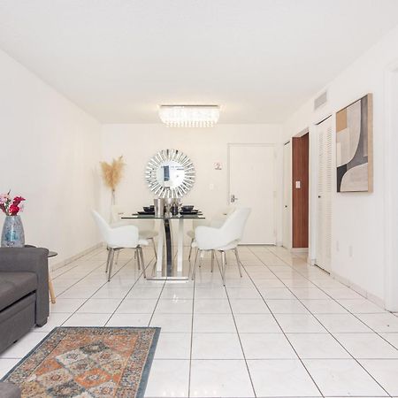 One Bedroom Apartment - With Parking & Balcony - Heart Of Wynwood Miami Exteriör bild