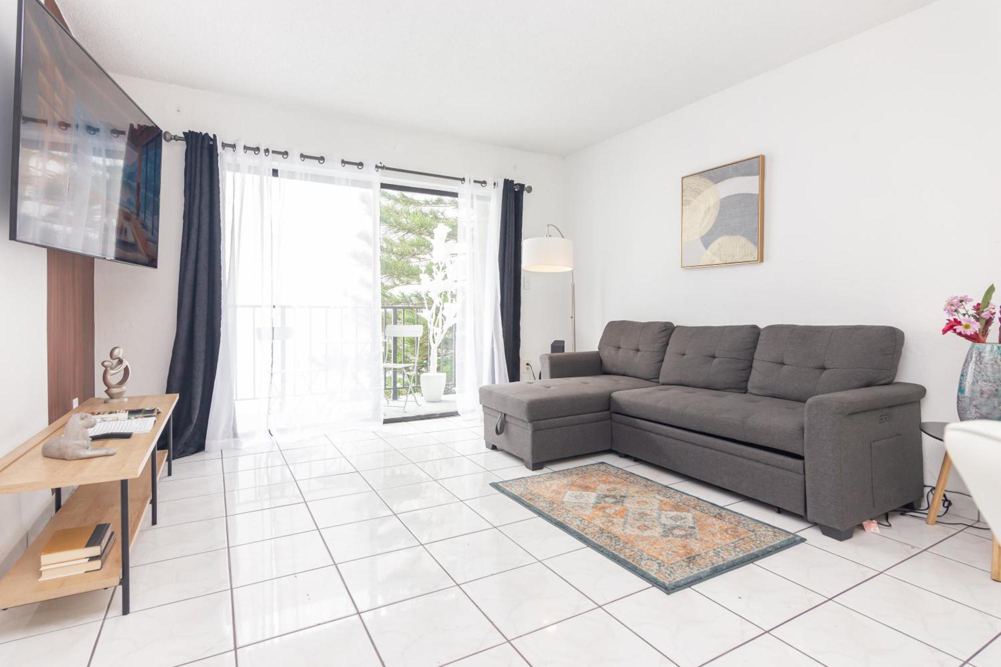One Bedroom Apartment - With Parking & Balcony - Heart Of Wynwood Miami Exteriör bild